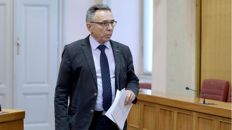 Koalicija uzdrmana, Batinić tvrdi: Ako ode Divjak, HNS izlazi iz vlade